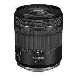 CANON RF 15-30mm F4.5-6.3 IS STM