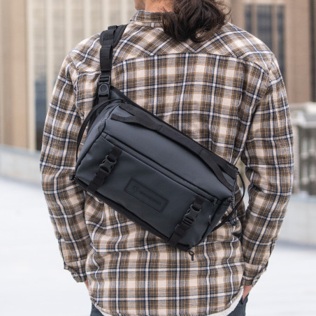 WANDRD ROAM Sling 9L Black