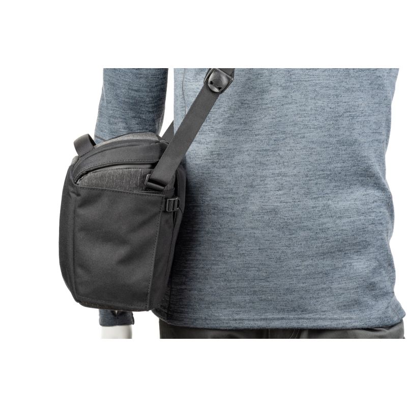THINK TANK SPEEDTOP CROSSBODY 15 - GRAPHITE