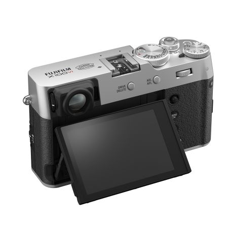 FUJIFILM X100 VI SILVER