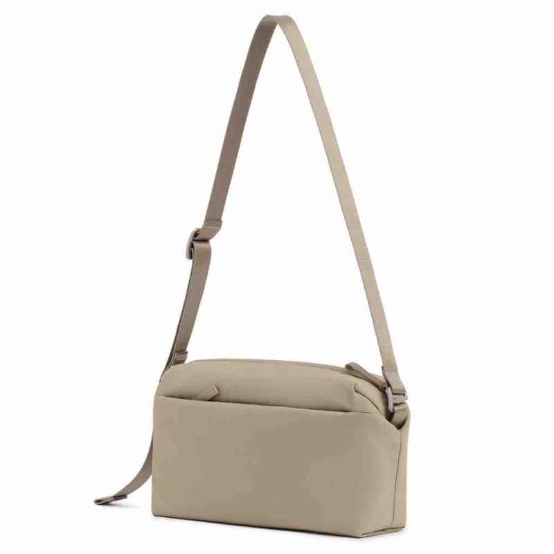 Urth Dolomite Camera Sling (Beige)