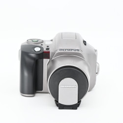OLYMPUS IS-200 SILVER...