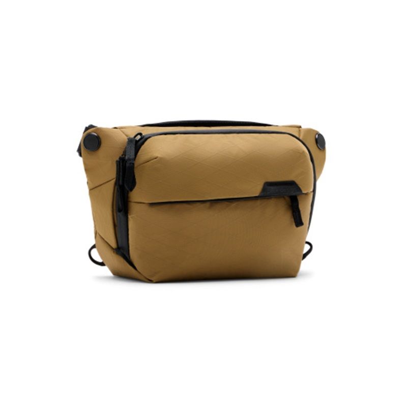 PEAK DESIGN EVERYDAY SLING 3L V2 COYOTE