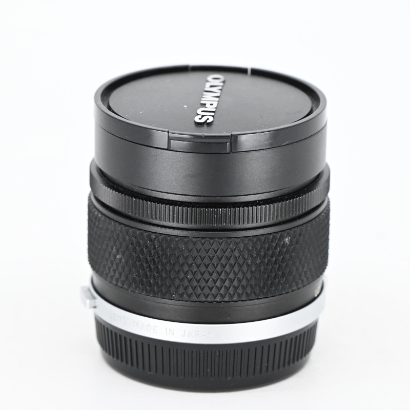 Olympus OM Zuiko Auto-W 24mm f/2 d'Occasion Bon État Garantie 12 Mois