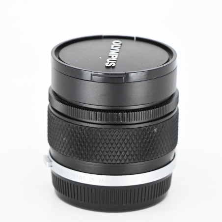Olympus OM Zuiko Auto-W 24mm f/2 d'Occasion Bon État Garantie 12 Mois