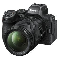 Nikon Z5 II + 24-200mm f/4-6.3 VR – Kit hybride plein format tout-en-un 24,5 MP