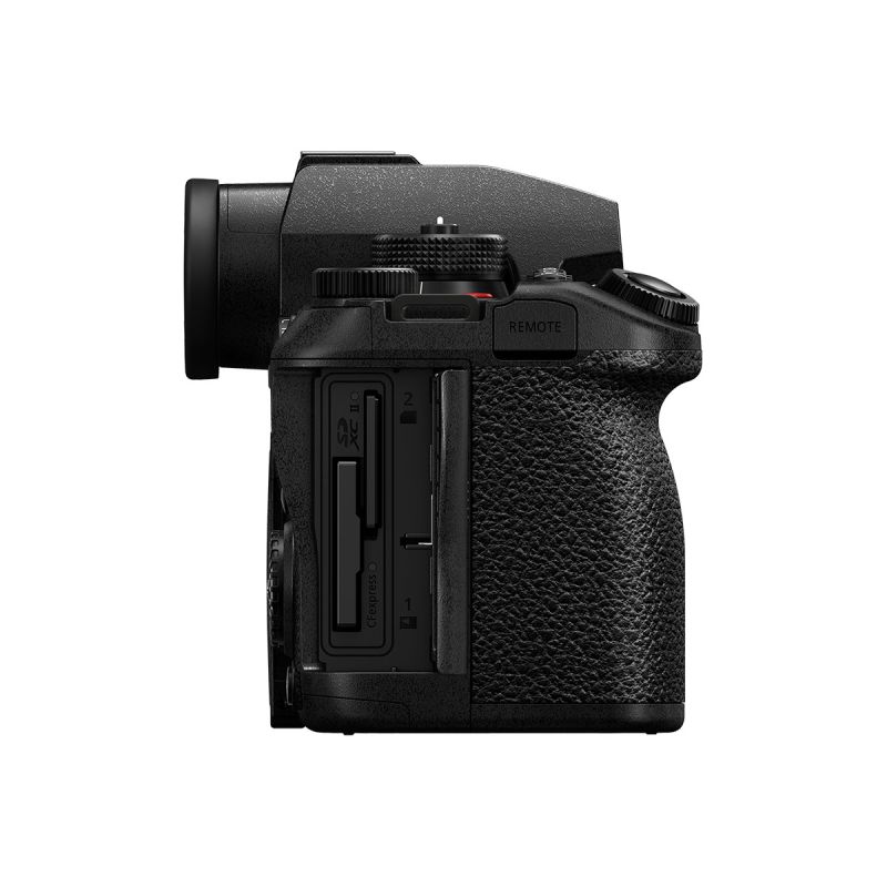 Panasonic Lumix S1 II + 24-105mm F4 Macro O.I.S