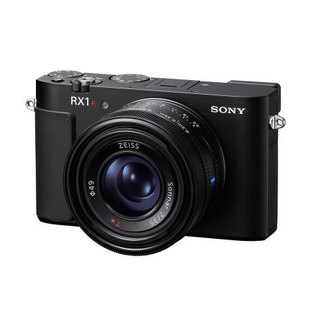 Sony RX1R III | Compact plein format 61 MP avec optique fixe Zeiss Sony RX1R III | Compact plein format 61 MP avec optique fixe Zeiss