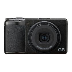 Ricoh GR IV – Compact expert APS-C 25,7 Mpx stabilisé