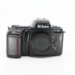 NIKON F-601 AF ARGENTIQUE
