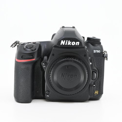 NIKON D780 NOIR NU
