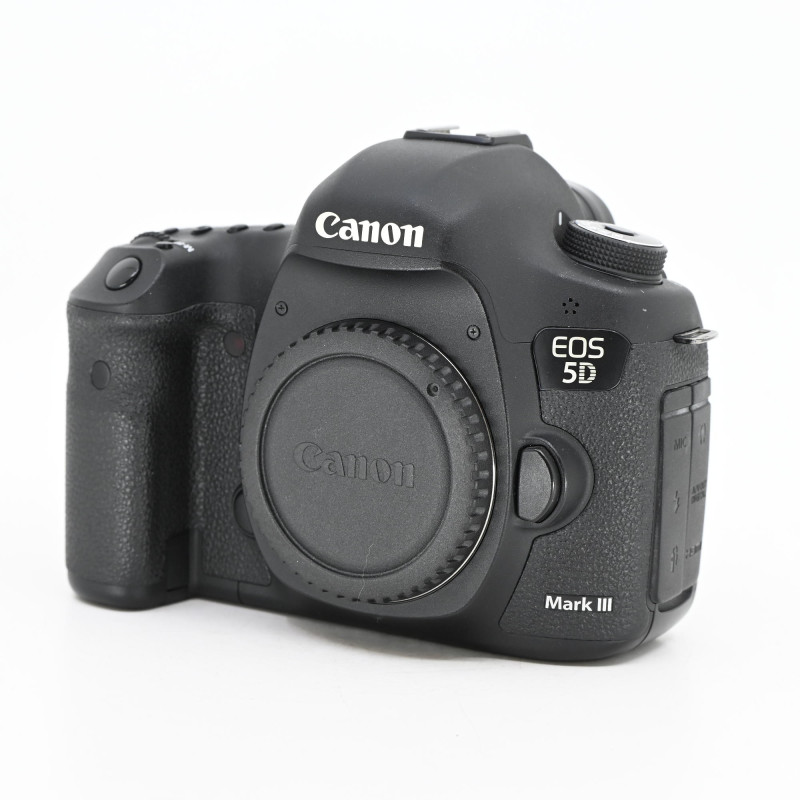 Canon EOS 5D Mark III (boîtier Nu) Avec Accessoires, état Excellent+++