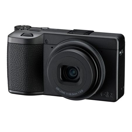 RICOH GR IV Monochrome – Compact APS-C 26 Mpx Noir & Blanc