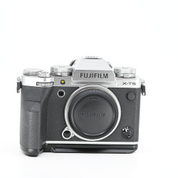 FUJIFILM X-T5 SILVER NU...
