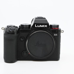 PANASONIC LUMIX DC-S5 NOIR...