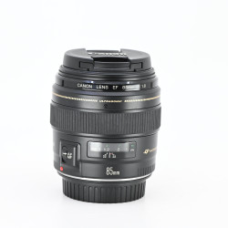 CANON EF 85MM /1.8...