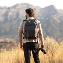 WANDRD PRVKE 31 Pocket Photo Bundle Black 31L