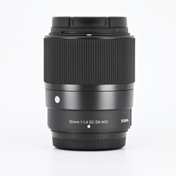 SIGMA objectif grand angle...