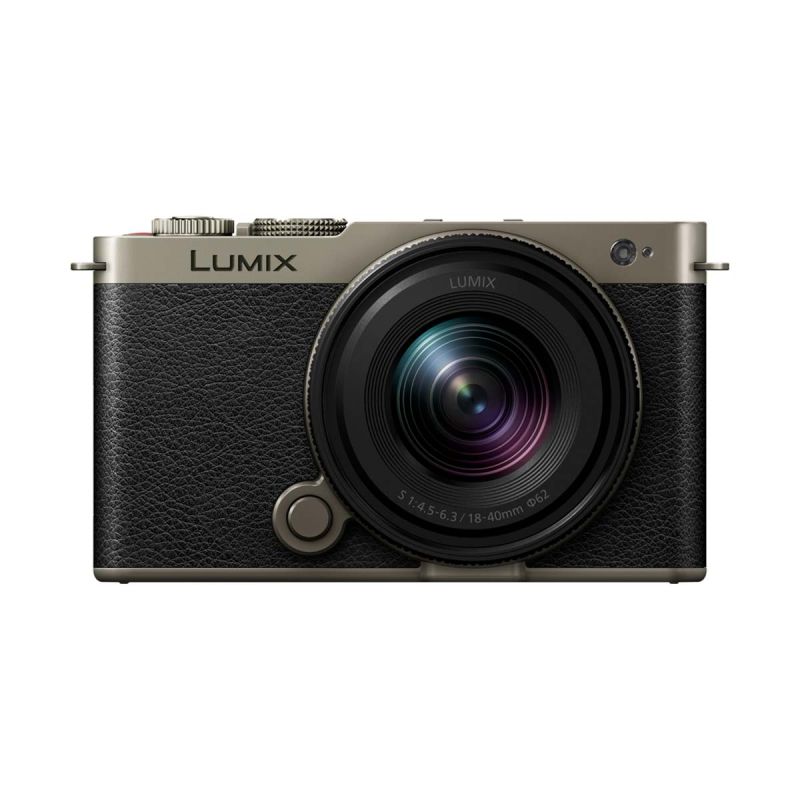 Panasonic Lumix S9 Black Titanium + 18-40mm Full Frame Compact