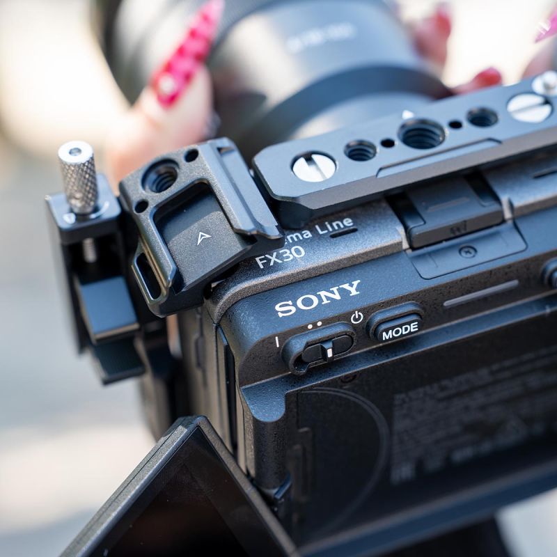 Pack Vidéo Panajou Sony FX30 + 18-105 PZ + micro + cage + accessoires