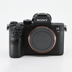 SONY ALPHA 7 III