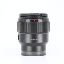 SONY FE 85MM F/1.8...
