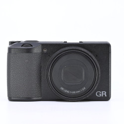 RICOH GR III X d'occasion -...