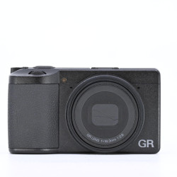 RICOH GR IV d'occasion -...