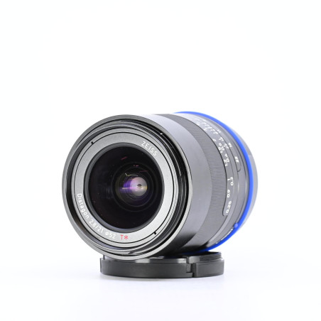 ZEISS Loxia 21mm f/2.8 Sony E d'Occasion Bon État Garantie 12 Mois