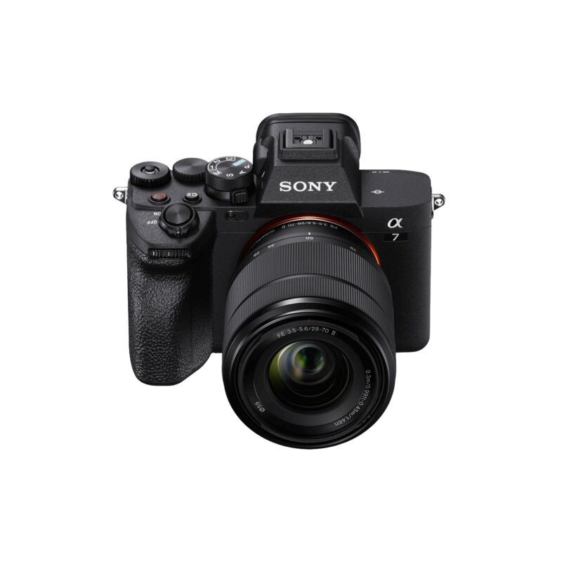 SONY ALPHA 7 IV + FE 28-70 mm f/3,5-5,6 OSS