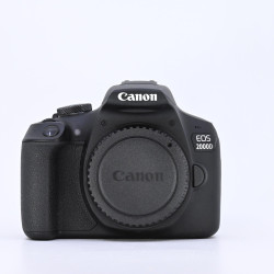 CANON EOS 2000D d'occasion...