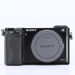SONY ALPHA A6000 d'occasion...