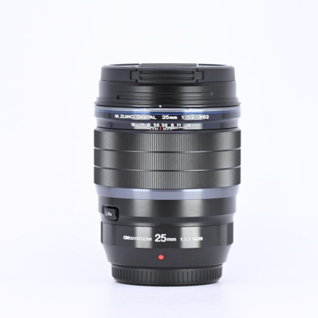 OM System M.Zuiko Digital ED 25mm F1.2 PRO Occasion Garantie 12 Mois