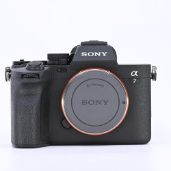 SONY ALPHA 7 IV d'occasion...
