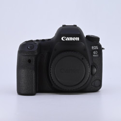 CANON 6D MARK II d'occasion...