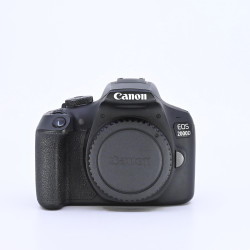 CANON EOS 2000D d'occasion...
