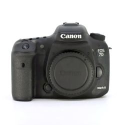 CANON EOS 7D MARK II d'occasion - réflex numérique APS-C - bon état - garantie 12 mois