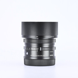 SIGMA 45mm f/2.8 DG DN...