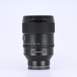 SONY FE 135MM f/1.8 GM...