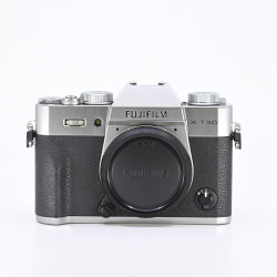 FUJIFILM X-T30 II...