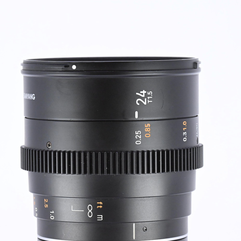 Samyang 24mm T1.5 VDSLR Canon EF d'Occasion Bon État Garantie 12 Mois