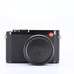 LEICA Q2 d'occasion - bon...