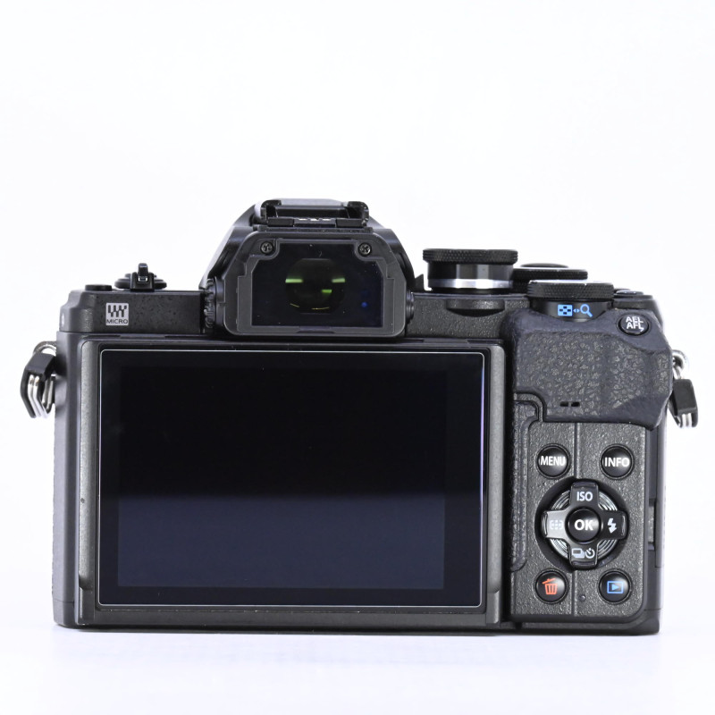 Olympus OM-D E-M10 Mark IV d'Occasion Bon état Garantie 12 Mois