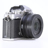 Nikon Z fc + NIKKOR Z DX 16-50mm f/3.5-6.3 VR d'Occasion Bon état Gara