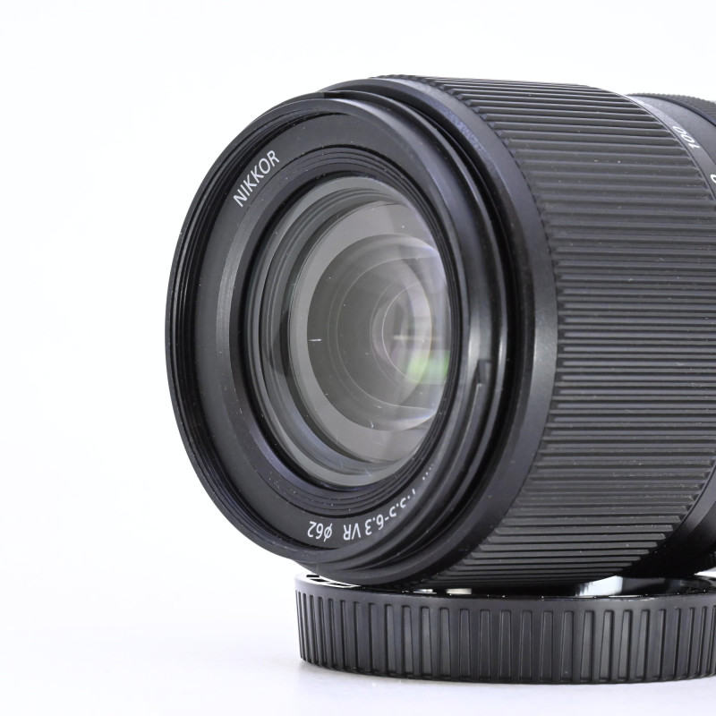 NIKKOR Z DX 18-140mm f/3.5-6.3 VR d'Occasion Bon état Garantie 12 Mois