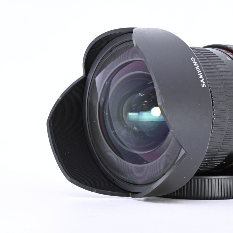 Samyang 14mm F2.8 Canon EF d'Occasion Bon état Garantie 12 Mois