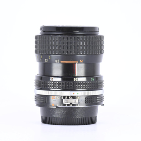 Nikon Nikkor 35-70mm f/3.3-4.5 d'Occasion Bon état Garantie 12 Mois