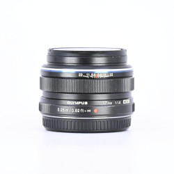 Olympus M.Zuiko Digital 17mm F1.8 d'Occasion Bon État Garantie 12 Mois