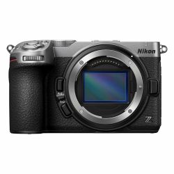 Nikon Z5II C Argent Boîtier Hybride Plein Format