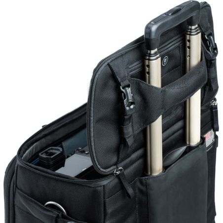 Think Tank Airport Navigator V2 22L